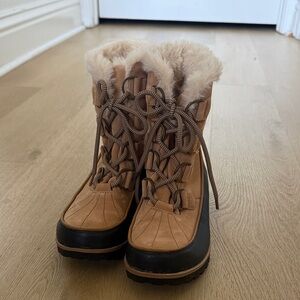 JBU Tan Lace-Up Faux Fur Winter Boots with Black Sole